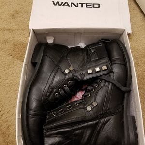 Mens WANTED Winter Stylish Black Boots.